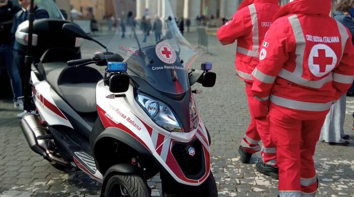 Piaggio MP3 motoambulanza