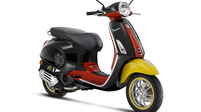 Disney Mickey Mouse Edition by Vespa