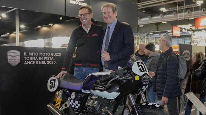 Moto Guzzi Fast Endurance 2020