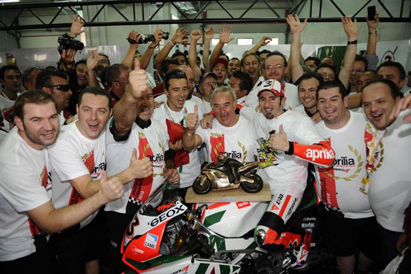 Biaggi - Team Aprilia