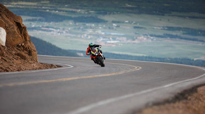 Aprilia Tuono