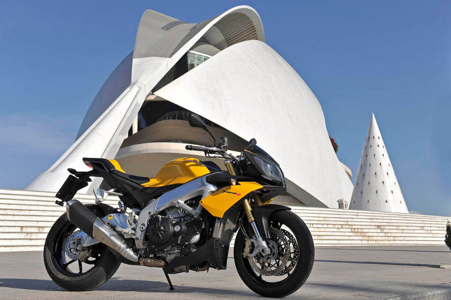 Aprilia Tuono V4 R