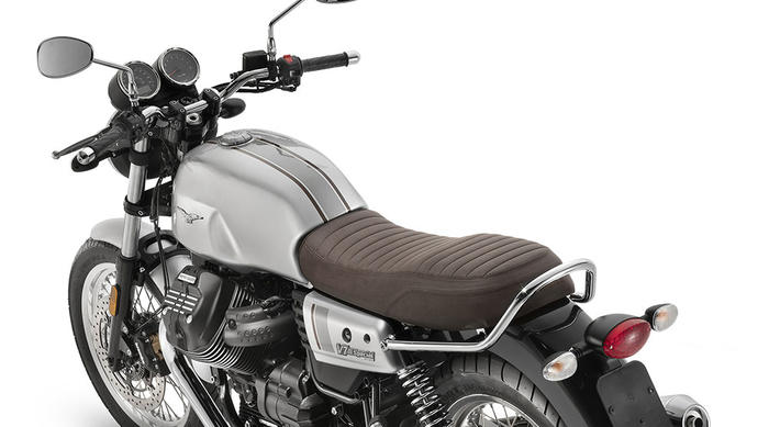 In vendita la nuova Moto Guzzi V7 III Stone “Night Pack” 