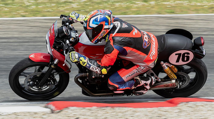 Vallelunga ospita la seconda tappa del trofeo Moto Guzzi Fast Endurance 2019