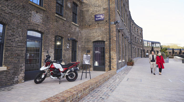 Moto Guzzi protagonista al London Design Festival 2019