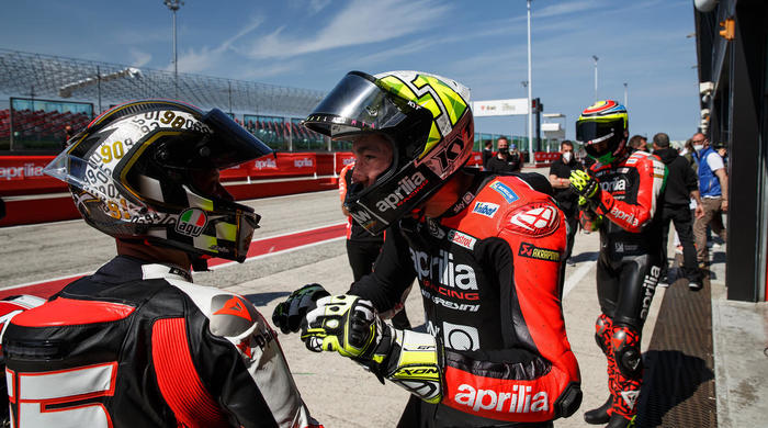 I grandi campioni Aprilia insieme sul circuito di Misano