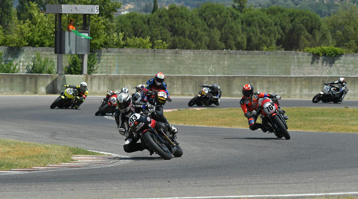 Moto Guzzi Fast Endurance