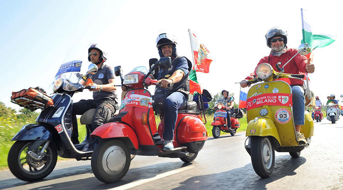 Si sono svolti a Zanka (Ungheria) i Vespa World Days 2019