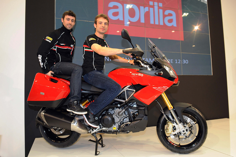 Gruppo Piaggio: a Motodays Roma debutta la nuovissima Aprilia Caponord 1200