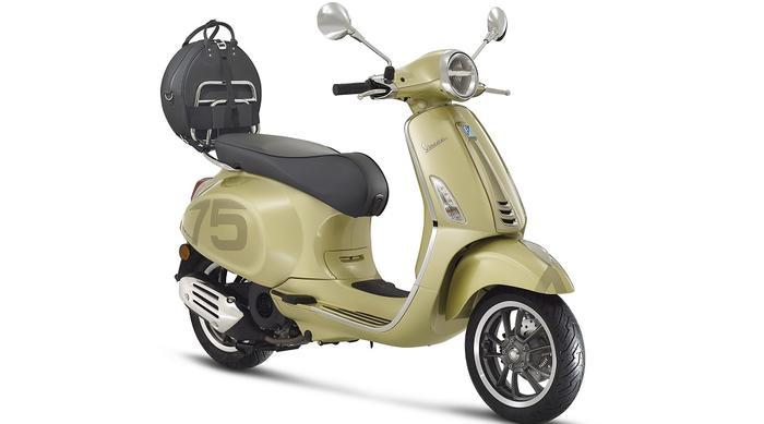 Vespa Primavera 75ᵗʰ