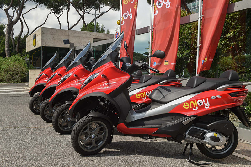 Piaggio MP3 Enjoy