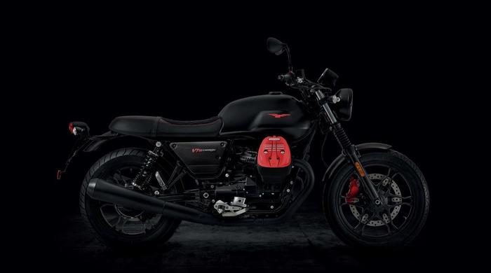 Moto Guzzi V7 III Carbon