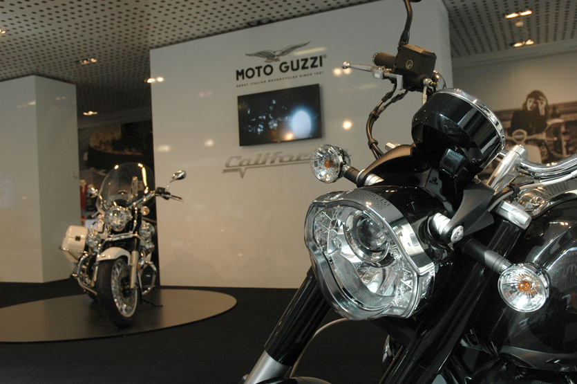 Moto Guzzi - Spazio Broletto