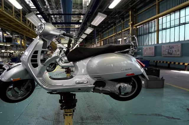 Pontedera factory vespa