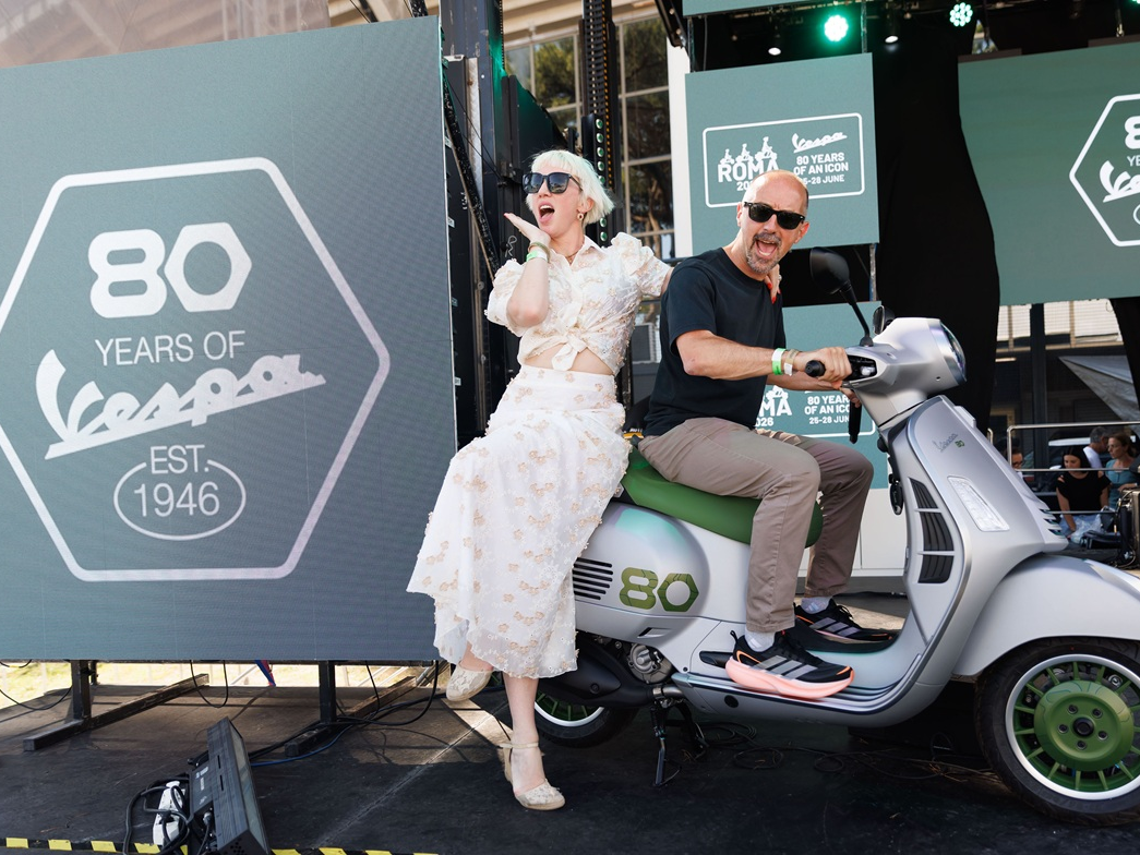 Vespa Edizione Ottantesimo