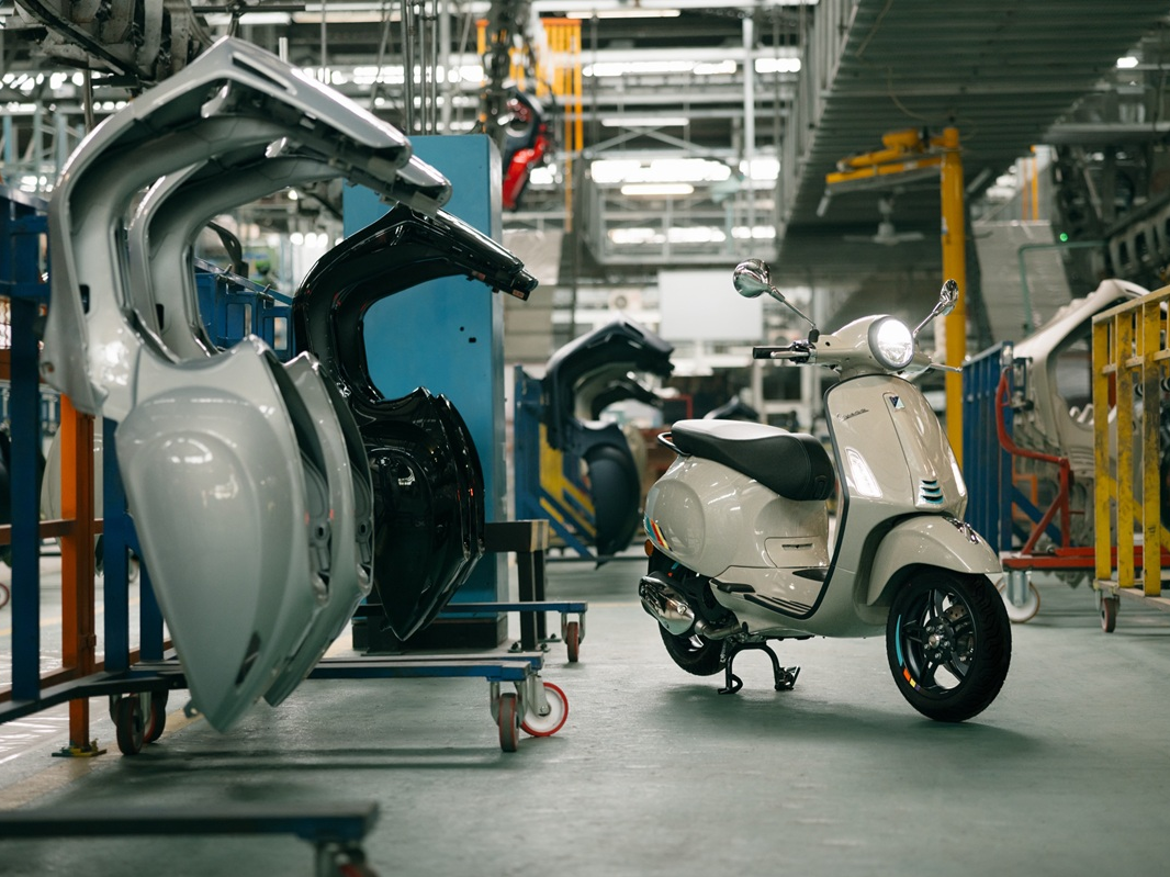 02 Vespa Primavera 125RID