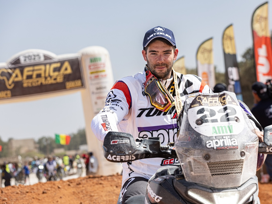 ApriliaTuareg_AER25_Stage12_04